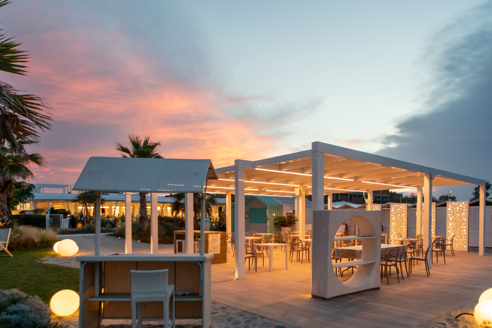 media.Slide_Spiaggia_5InsolitoBeachCaffè