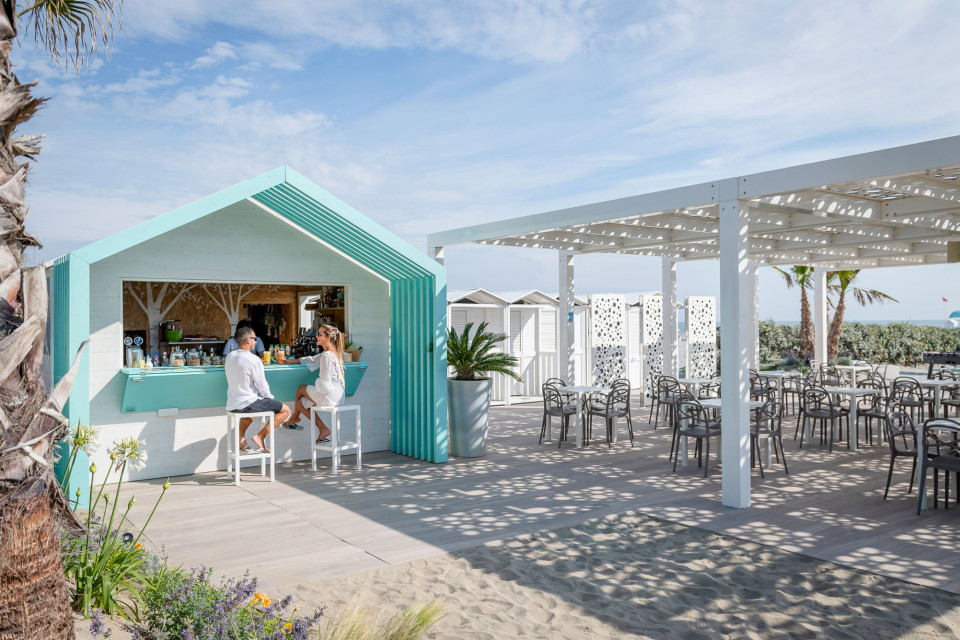 media.Slide_Spiaggia_6InsolitoBeachCaffè